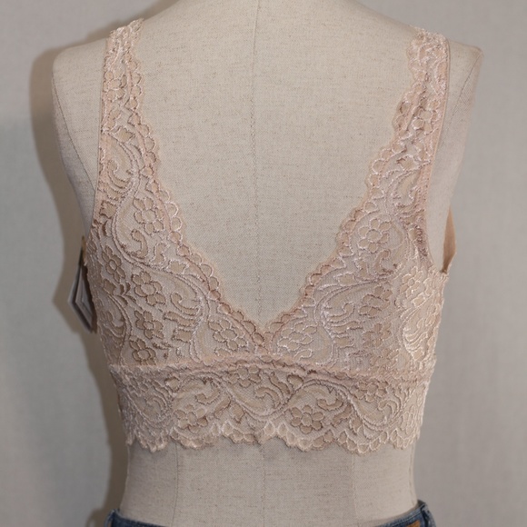 Smart & Sexy Lace Bra - Picture 15 of 16